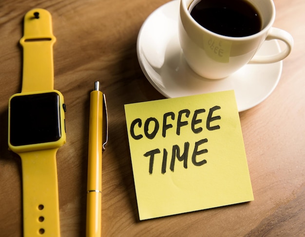 Pegatina con inscripción hora del café taza de café y reloj