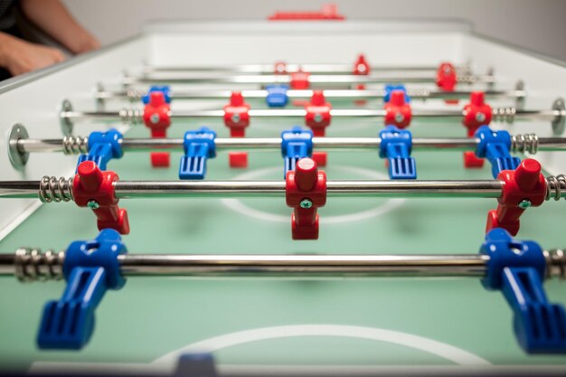 pelota de fútbol de mesa en el juego de mesa de fútbol de inicio juego de deporte de juguete de niño juego de fútbol de mesa conceptual