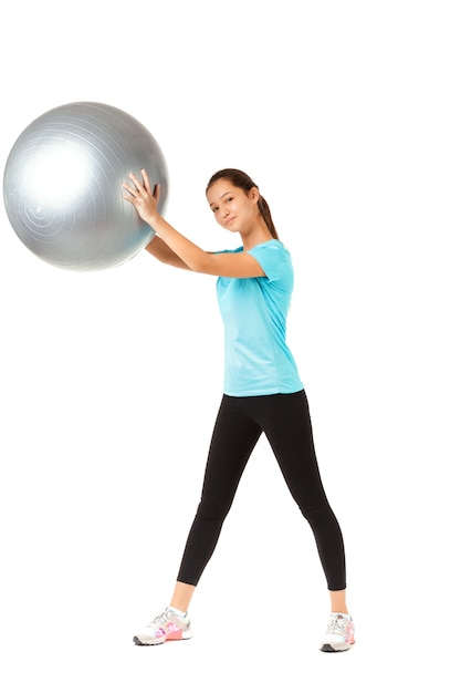 Pelota de mujer fitness y pilates