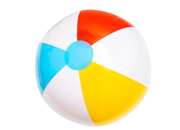 Pelota de playa aislada sobre fondo blanco Vacaciones de verano junto al mar Diversión para niños