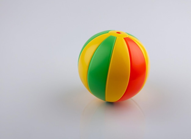 Pelota de playa hinchable de colores