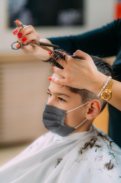 Peluquería Niño Corte De Cabello