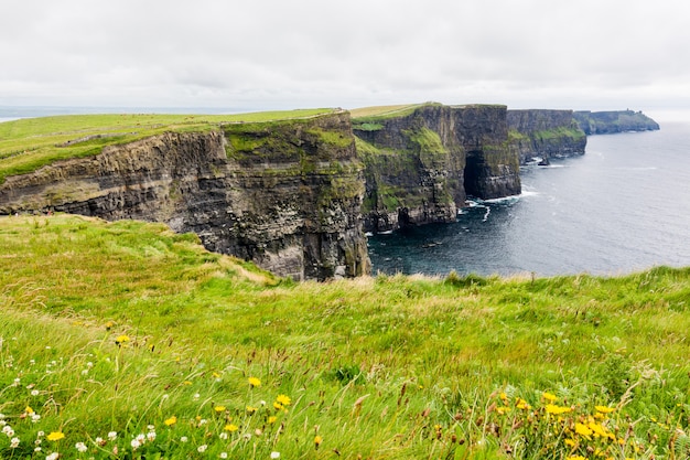 Penhascos de moher na irlanda