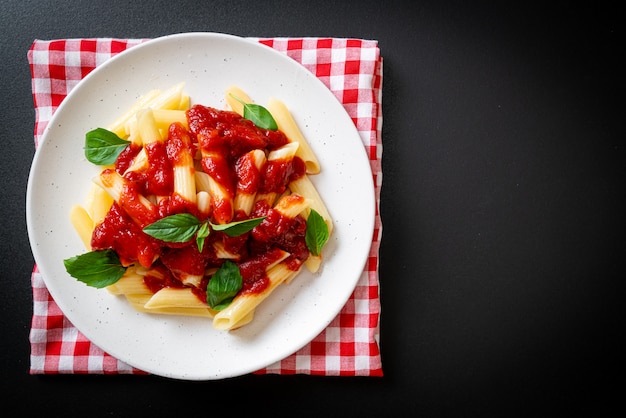 Penne Pasta in Tomatensauce