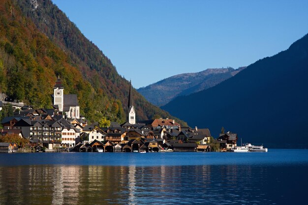 Pequena cidade de Hallstatt no Alp