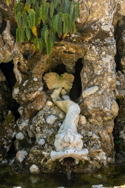 Pequeña fuente en Quinta da Regaleira