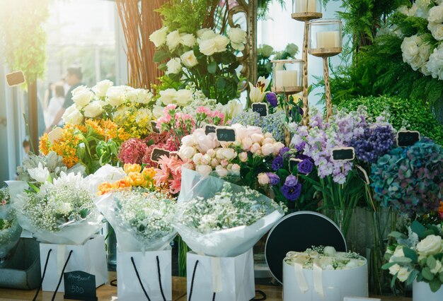 una pequeña tienda de flores