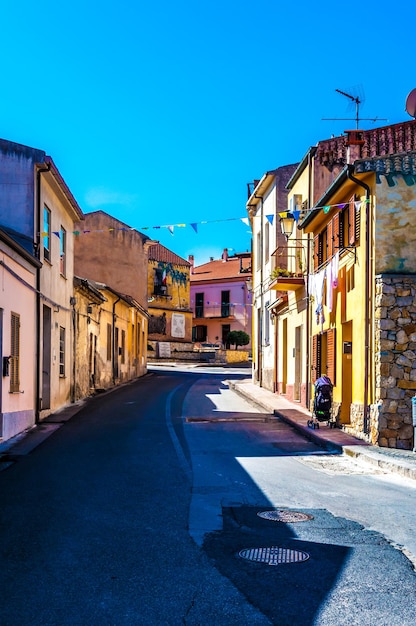 Pequeno beco em uma antiga vila