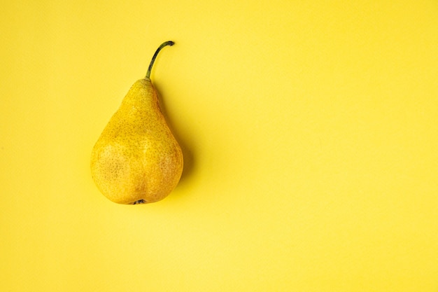 Pêra fruta fresca pronta para comer refeição vitamina lanche na mesa cópia espaço fundo alimentar