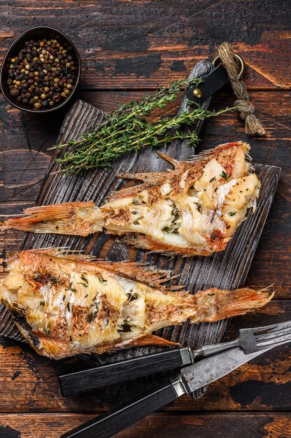 Perca del Mar Rojo a la parrilla o mero con verduras