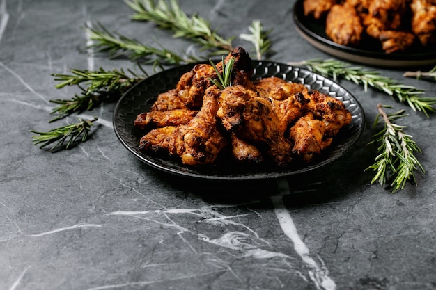 Pernas de frango de vara de tambor frito