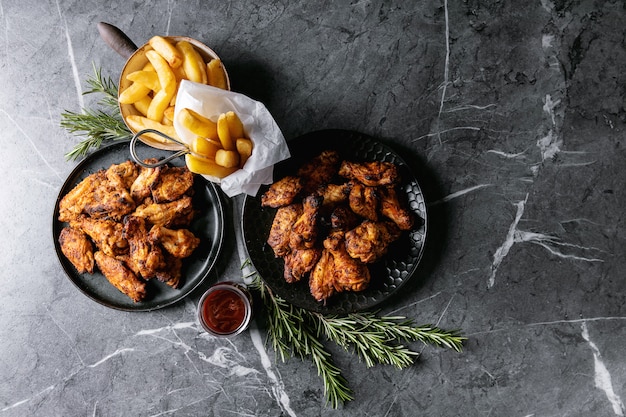 Pernas de frango de vara de tambor frito