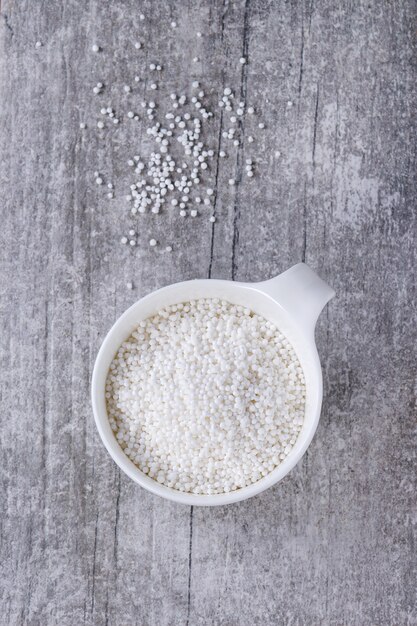 Pérolas de tapioca não cozidas