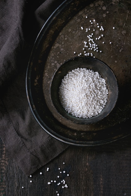 Pérolas de tapioca não cozidas