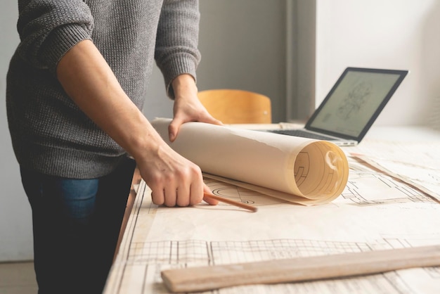 Persönliches Handrollenpapier Schema oder Zeichnung b