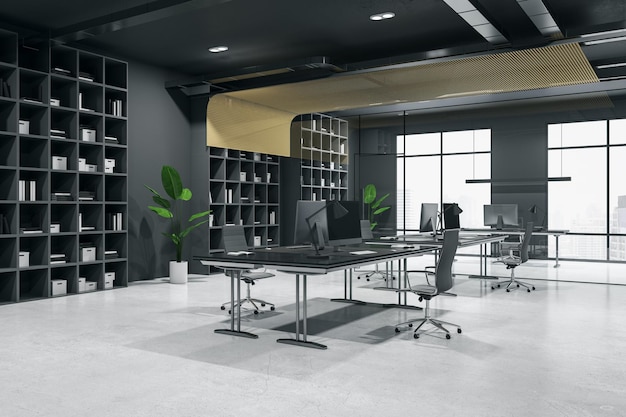 Perspektivischer Blick auf minimalistisch gestaltetes Großraumbüro mit dunklen Wänden und Decke, riesiger Büroschrank, schwarzer Tisch und Stühle um hellen Betonboden und Blick auf die Stadt aus Fenstern 3D-Rendering