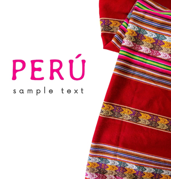 Peru Bunte traditionelle Inka-Lliclla-Decke auf weißem Hintergrund