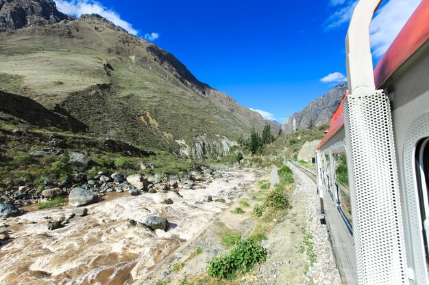 Peru Rail de Cuzco a Machu Picchu Perú