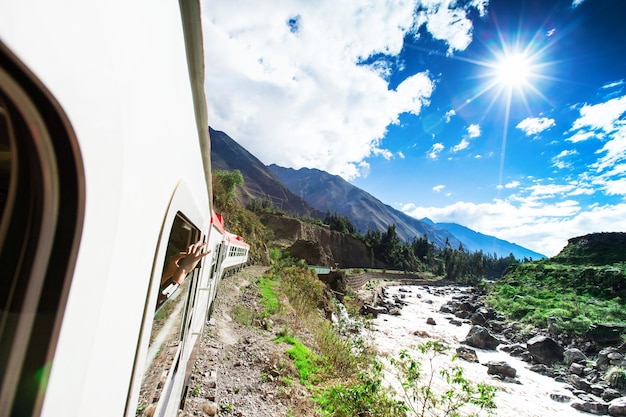 Peru Rail de Cuzco a Machu Picchu Perú