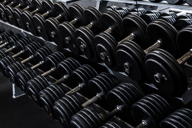 Pesas en el gimnasio