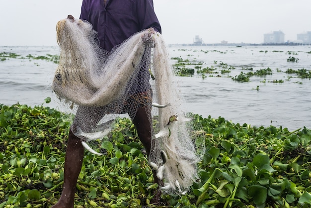 pesca pescador tradicional de la India