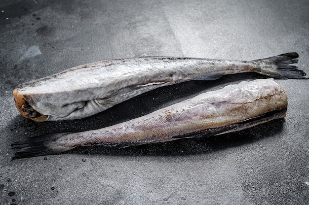 Pescado crudo Pollock listo para cocinar