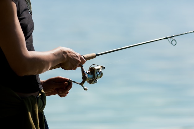 Foto pescando no lago