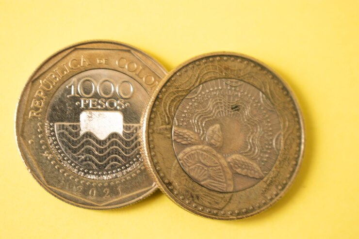 Foto peso colombiano