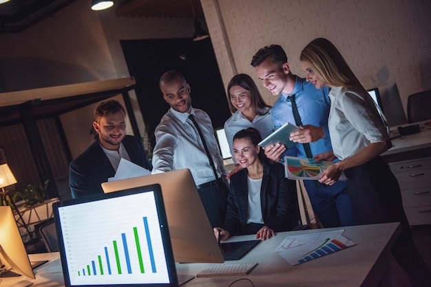 Pessoas de negócios na conferência