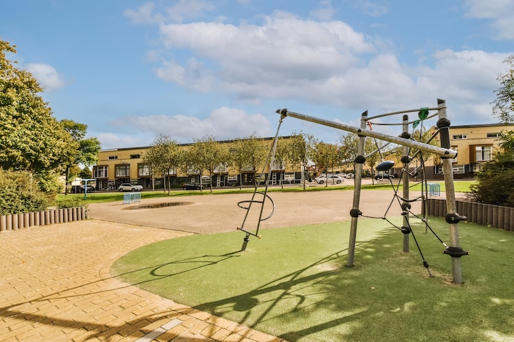 Foto pessoas no campo contra o céu