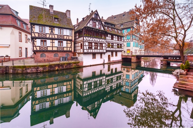 Petite France en la mañana, Estrasburgo, Alsacia