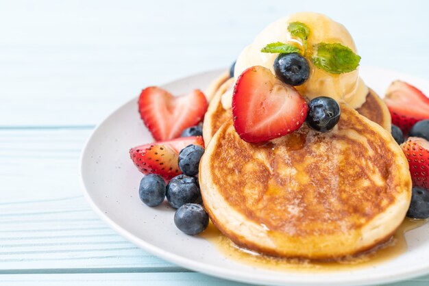 Pfannkuchen mit Blaubeeren