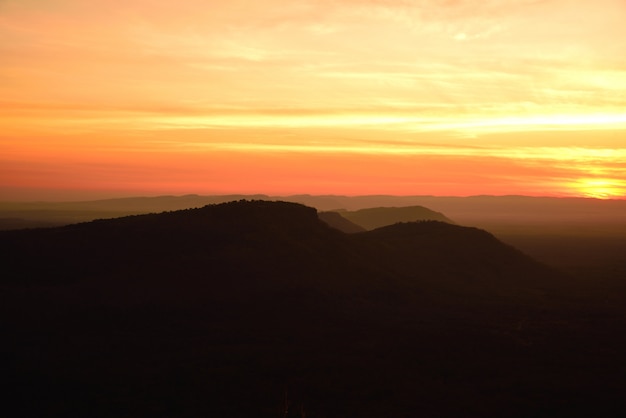 Pha Mo E Dang, Nationalpark Khao Pra Wihan, Bezirk Kantharalak, Provinz Sisake