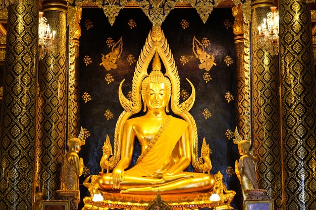 Phra Buddha Chinnarat an Tempel Phra Si Rattana Mahathat, Phitsanulok-Provinz, Thailand.