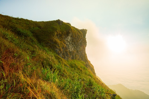 Phu Chee Fah Berg in NordthailandSonnenaufgang am Phu Chee Fah Chiang Rai