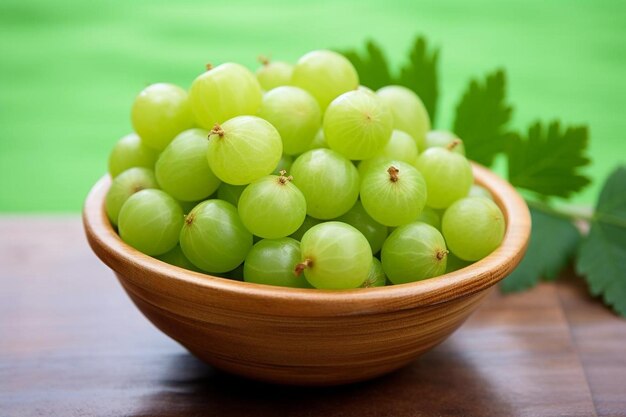 Foto phyllanthus emblica emblic ou amla em frutas ayurvédicas são usados como um componente comum