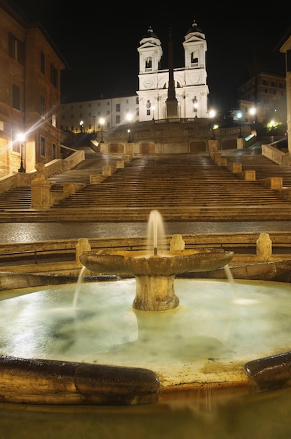 Piazza di Spagna da noite em Roma Itália