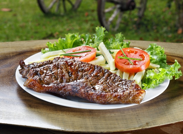 Picanha, ensalada.