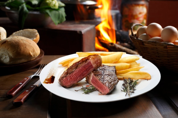 ¡Picanha a la parrilla, corte tradicional brasileño!