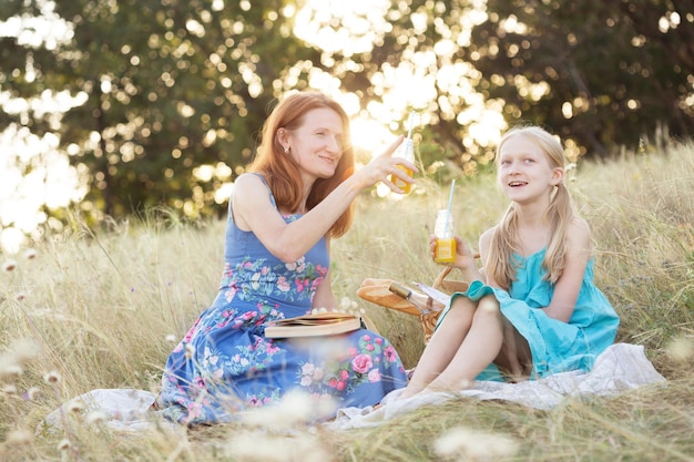 Picknick auf der Wiese