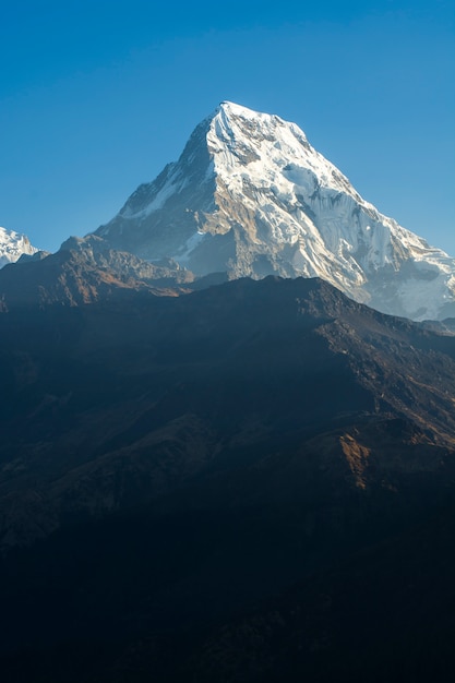 Foto pico de montaña en nepal