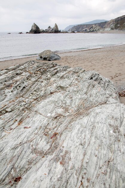 Piedra en la Playa del Carro, Galicia, España