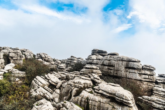 Piedras preciosas en la cima del Torcal de Antequera, en los términos municipales de Antequera y Villanueva de la Concepción. Provincia de Málaga, Andalucía