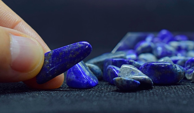 piedras preciosas de lapislázuli para joyería