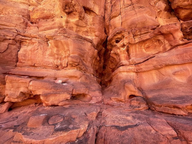 Piedras y texturas del Cañón Salam rojo coloreado Egipto