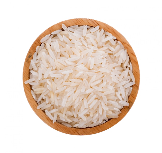 Pila de arroz blanco en un tazón