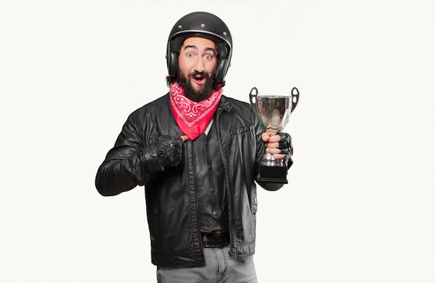 Piloto de moto, ganhando um troféu