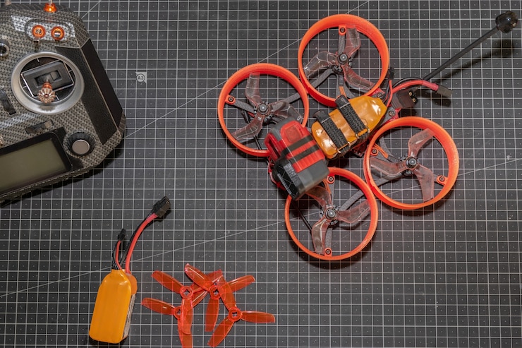 Foto piloto de drones fpv cinewhoop