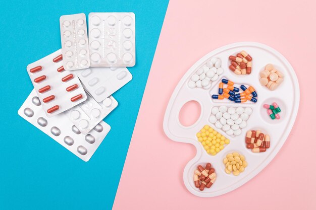 Pílulas de cores diferentes para indústria farmacêutica e medicamentos