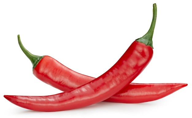 Pimenta orgânica fresca isolada em fundo branco